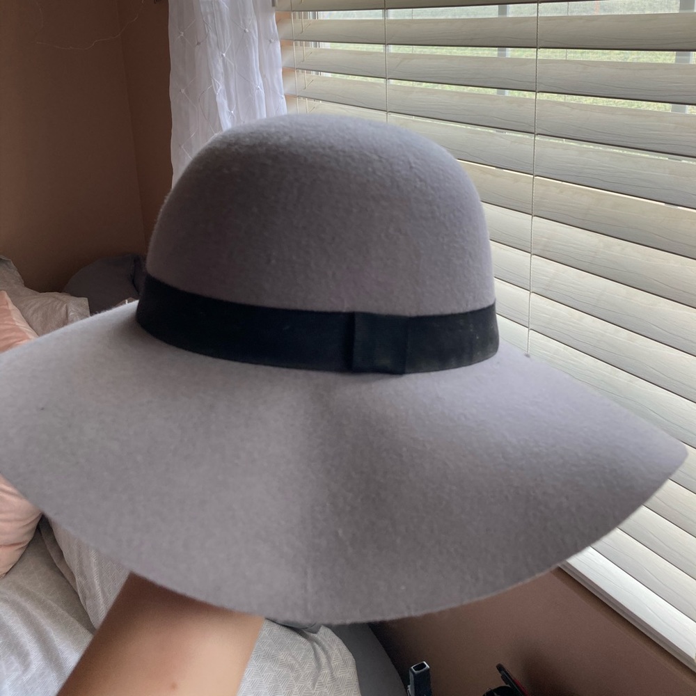 Cotton On Gray floppy hat!